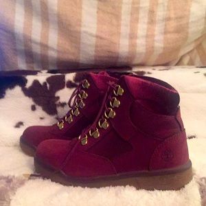 Timberland hiking boots. Size 2.5 kids. Plum color